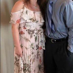 “Premier Amour” Woman’s Floral peek-a-boo shoulder